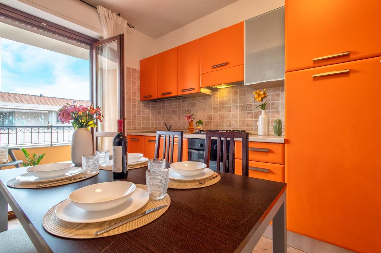 Le Terrazze Apartments Альгеро Экстерьер фото