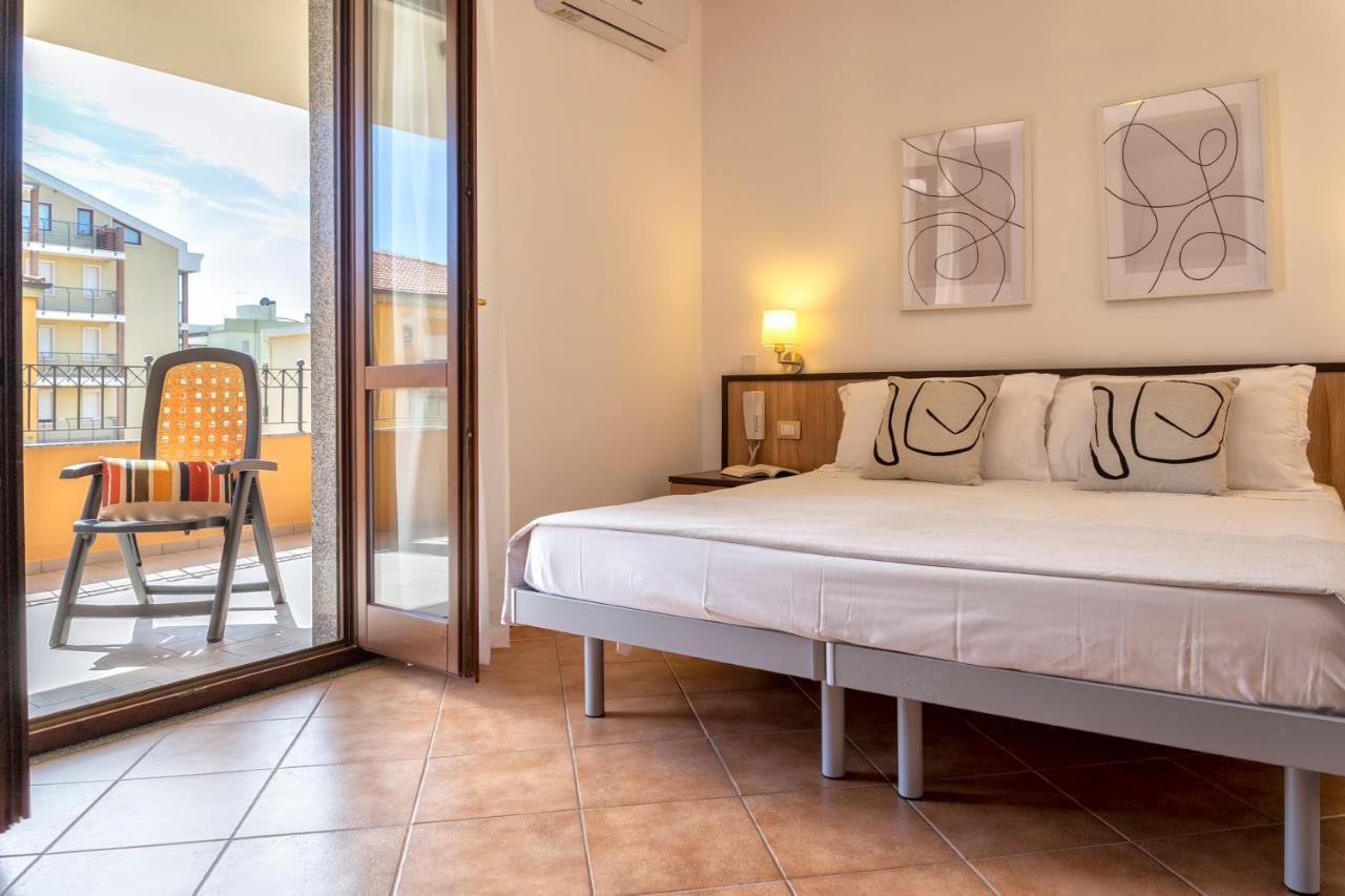 Le Terrazze Apartments Альгеро Экстерьер фото